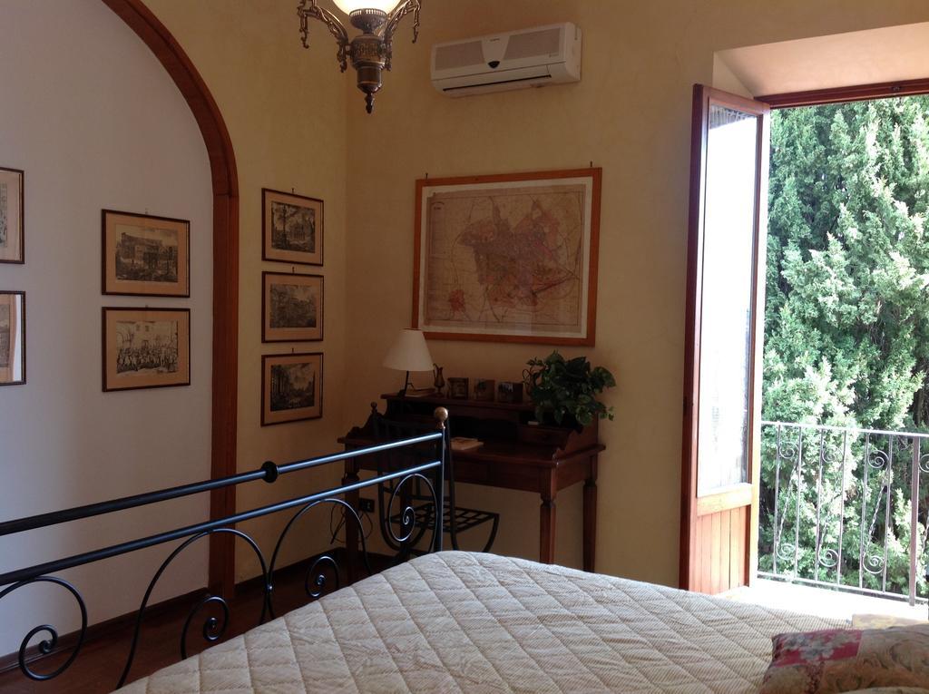 La Romita Ospitalita Rurale Familiare Villa Montisi Szoba fotó
